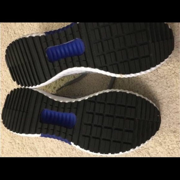 Adidas sneakers - Picture 2 of 3